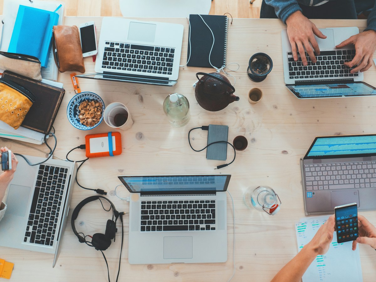 Exits without missing laptops